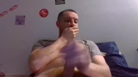 Dickvandick957 online show from 06-09-26, 09:21
