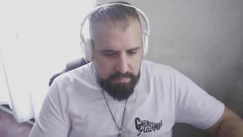 Cristian Dipolino online show from 03-06-26, 05:42