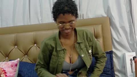 didoelizabeth online show from 10-21-25, 07:03