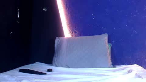 Diego online show from 02-28-25, 05:48