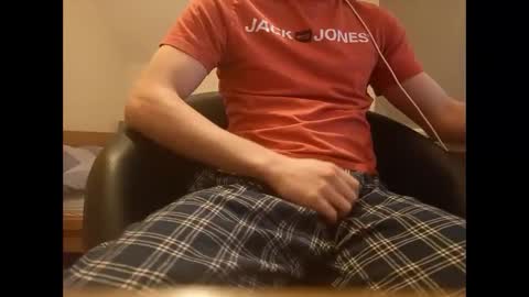 Snapshot of diegoh0t69 chatting on 02-03-25, 06:28 DiegoHot online show from 02-03-25, 06:28