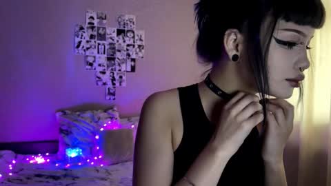 Snapshot of dieonisia chatting on 01-14-26, 06:41 HEY CALL ME SIAALWAYS HAPPY TO PLAY WITH YOU IN PRIVATE online show from 01-14-26, 06:41