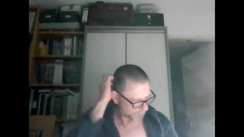 dierenfeld online show from 01-13-25, 01:45