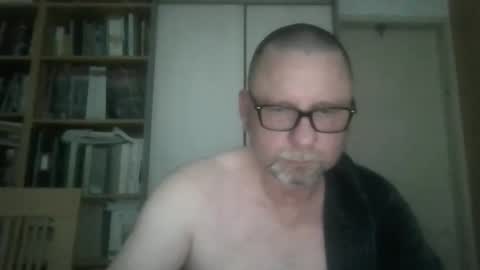 Snapshot of dierenfeld chatting on 04-21-26, 02:51 dierenfeld online show from 04-21-26, 02:51