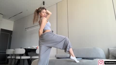 Tanya online show from 10-29-25, 09:44