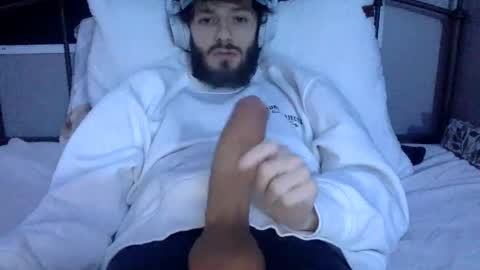 Snapshot of digbicknik chatting on 02-01-25, 10:44 digbicknik online show from 02-01-25, 10:44