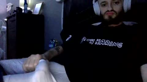 Snapshot of digbicknik chatting on 02-09-25, 12:17 digbicknik online show from 02-09-25, 12:17