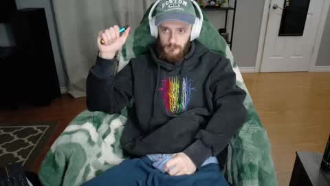 Snapshot of digbicknik chatting on 03-07-25, 01:31 digbicknik online show from 03-07-25, 01:31