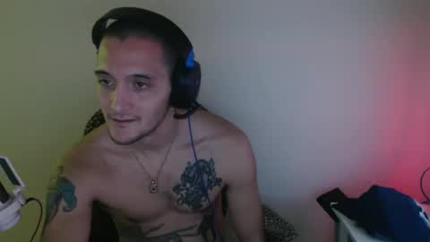 digital_spirit122849 online show from 10-28-25, 06:28