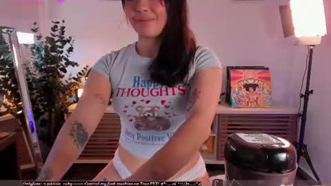 Estef  Ger     online show from 06-13-26, 06:50