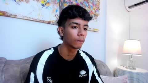 dikey_18 online show from 03-04-25, 08:38