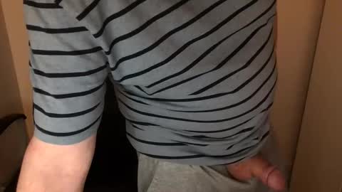 Snapshot of diki3333333333 chatting on 02-14-26, 08:22 Nick online show from 02-14-26, 08:22