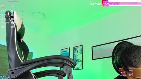 Snapshot of dilam_alfonzo chatting on 12-29-24, 07:32 Dilan online show from 12-29-24, 07:32