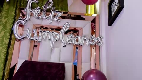 dilan_scootk_ online show from 02-01-25, 05:26