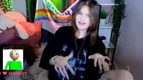 Dilara online show from 07-28-26, 04:39