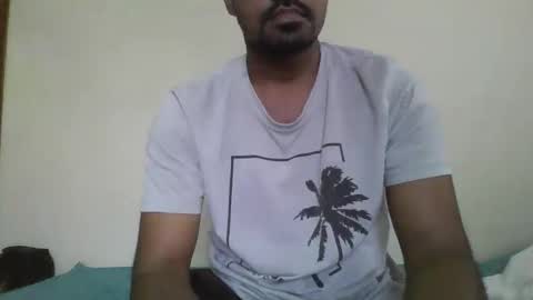 Snapshot of dilip_09 chatting on 12-27-24, 08:13 dilip_09 online show from 12-27-24, 08:13