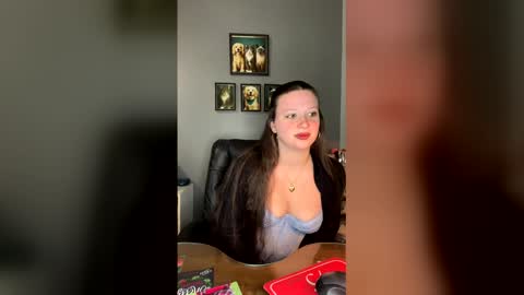 Snapshot of dilis1419 chatting on 05-28-26, 03:59 DILIS online show from 05-28-26, 03:59