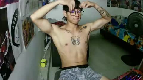 dillom420 online show from 07-13-26, 03:42