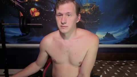 Snapshot of dimastyzzz chatting on 06-12-26, 04:17 Dimetriusen online show from 06-12-26, 04:17
