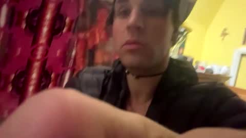 Snapshot of dimepiecebottom chatting on 02-19-25, 12:11 dimepiecebottom online show from 02-19-25, 12:11