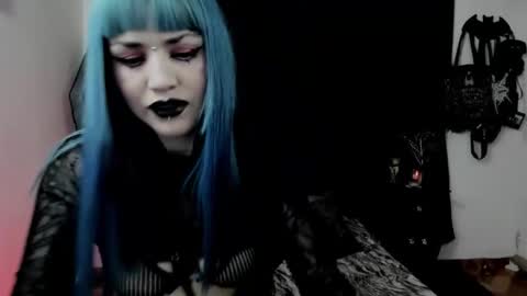 dimmuanddarkness online show from 03-18-26, 07:44