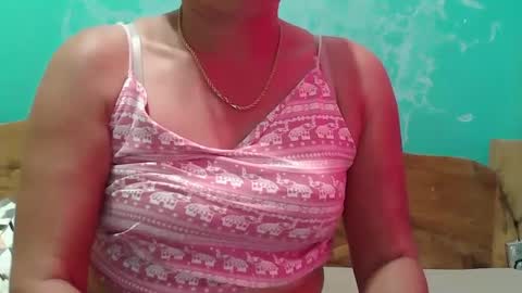 Snapshot of dimple_42 chatting on 01-27-25, 07:24 Dimple online show from 01-27-25, 07:24