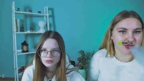 Snapshot of dina_bloom chatting on 12-18-25, 09:26 dina_bloom online show from 12-18-25, 09:26