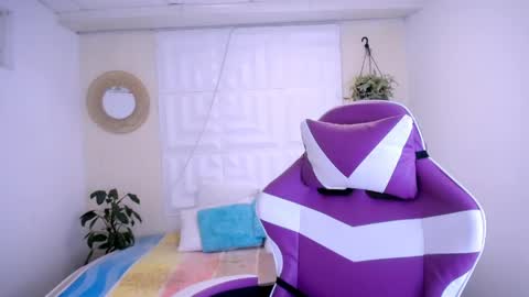 DINA online show from 05-09-26, 05:40