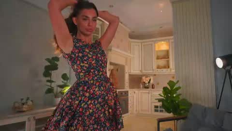 Dina and ill be glad to be here with you follow to me  online show from 05-08-26, 12:32
