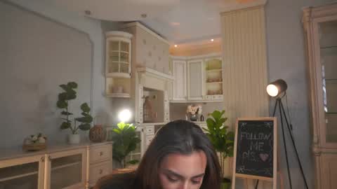 Dina and ill be glad to be here with you follow to me  online show from 05-11-26, 09:04