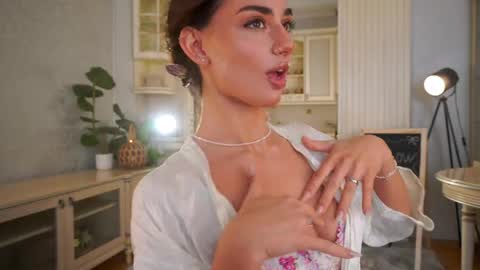 Dina and ill be glad to be here with you follow to me  online show from 05-23-26, 03:45