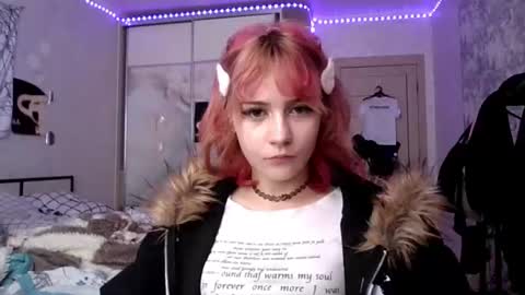 DinaDollins online show from 06-24-26, 10:58