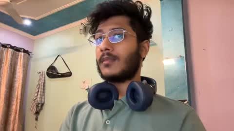 Snapshot of dinchain chatting on 03-16-26, 08:29 Dinchain online show from 03-16-26, 08:29