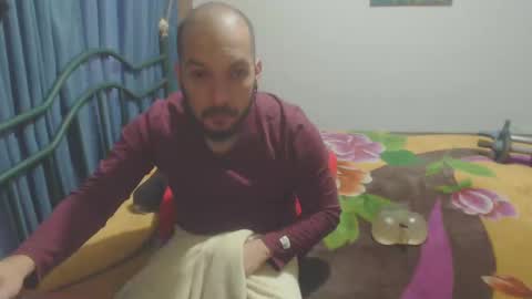 Snapshot of dinchtcams chatting on 09-17-25, 04:52 Dincht online show from 09-17-25, 04:52