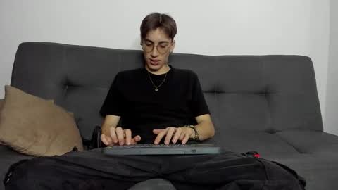 Dio online show from 11-29-25, 01:25