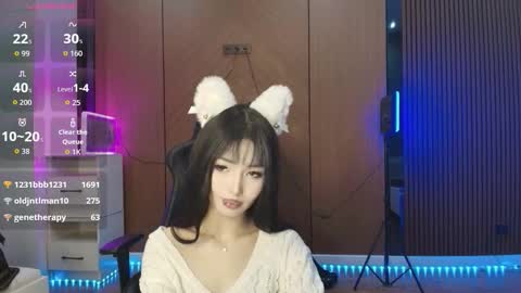 Reina online show from 03-08-26, 02:04