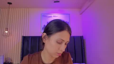 Cristal  online show from 07-15-26, 02:17