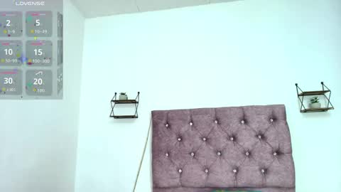 Cristal Independent model online show from 04-08-26, 11:37