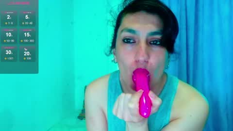 Snapshot of diosa_gil chatting on 05-11-26, 02:45 diosa_gil online show from 05-11-26, 02:45
