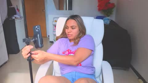 diosadeluniverso_ online show from 12-18-25, 06:14