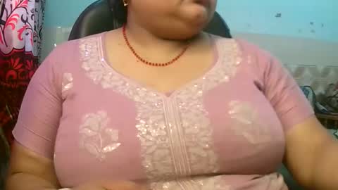 Snapshot of dipa2345 chatting on 03-11-26, 06:30 dipa2345 online show from 03-11-26, 06:30