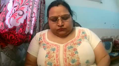 Snapshot of dipa2345 chatting on 03-18-26, 05:10 dipa2345 online show from 03-18-26, 05:10