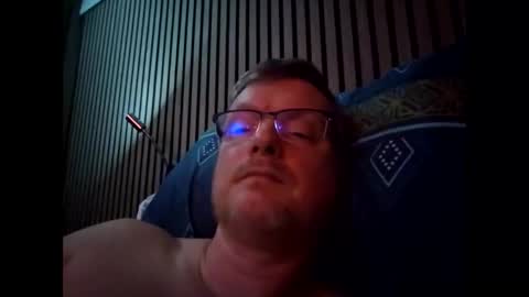 dirkkie1975 online show from 03-08-26, 09:51