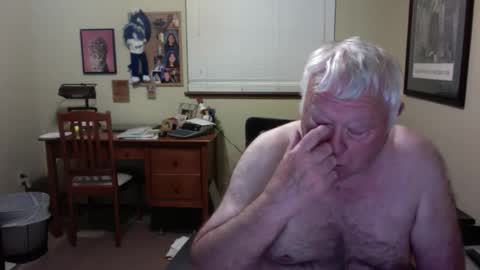 dirtrider195080438 online show from 05-13-26, 05:05