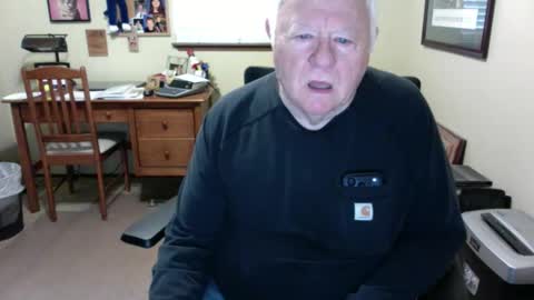 dirtrider195080438 online show from 05-17-26, 01:40