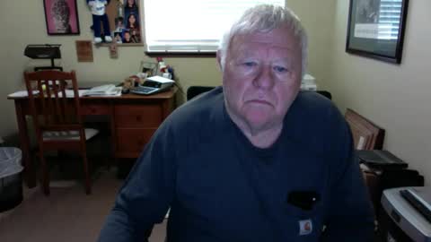 dirtrider195080438 online show from 05-20-26, 05:30