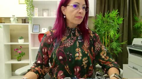 dirty_mature online show from 09-28-25, 09:36