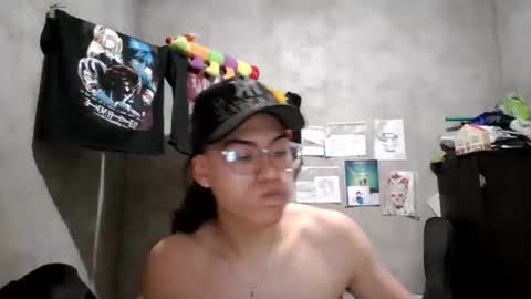 Snapshot of dirty_model chatting on 05-25-26, 11:05 dirty model online show from 05-25-26, 11:05