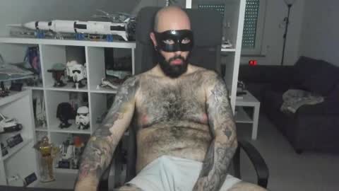 Snapshot of dirtybalws chatting on 09-20-25, 05:14 Robert online show from 09-20-25, 05:14