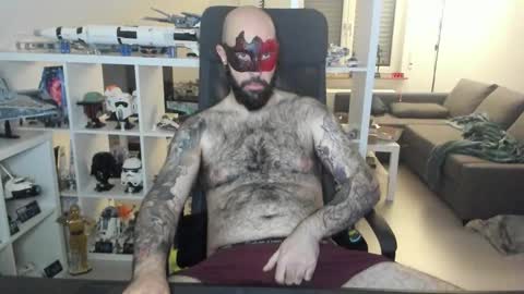 Snapshot of dirtybalws chatting on 10-31-25, 09:38 Robert online show from 10-31-25, 09:38